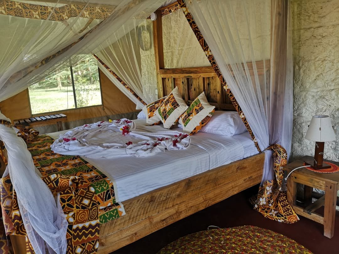 Africa Safari Lake Natron - Gallery Image 3