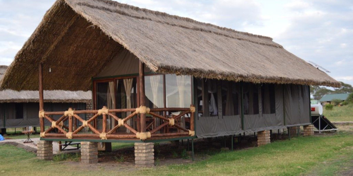Tended Lodge - Gallery Image 1