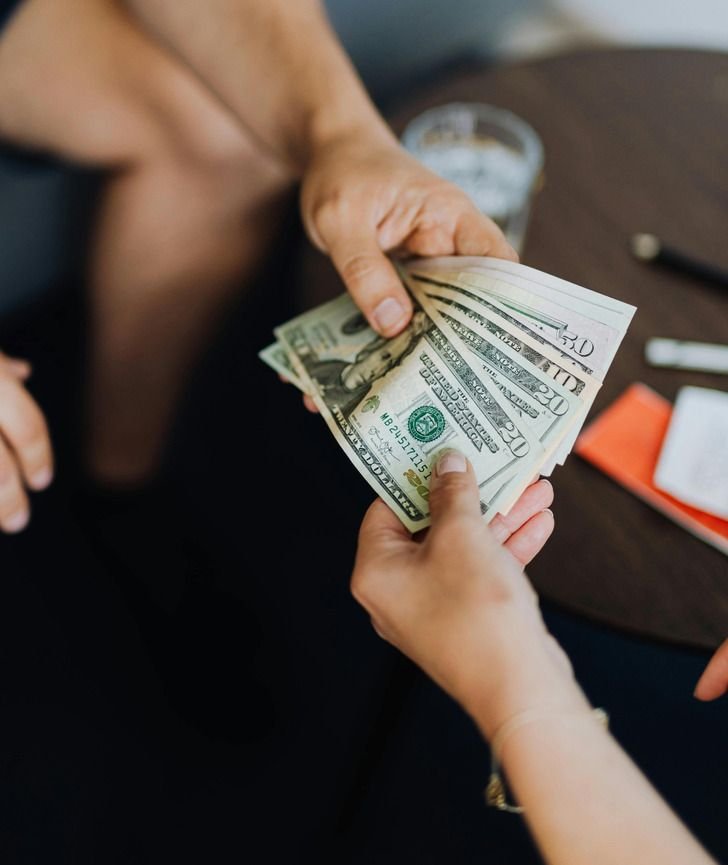 Money & Tipping Etiquette in Tanzania: The Essential 2026/2027 Safari & Climb Guide